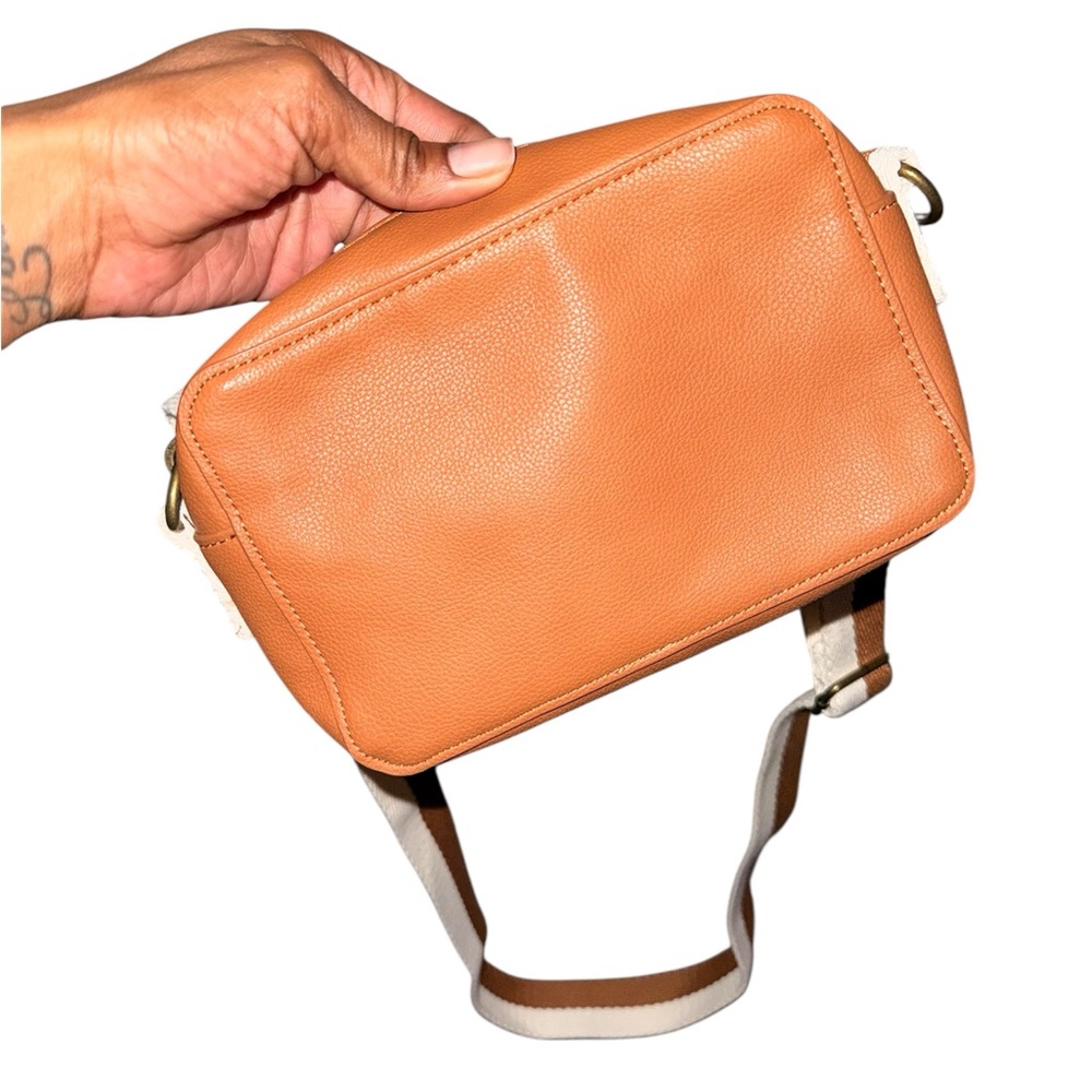 Thirty-One Tan Crossbody Bag - Picture 2 of 10